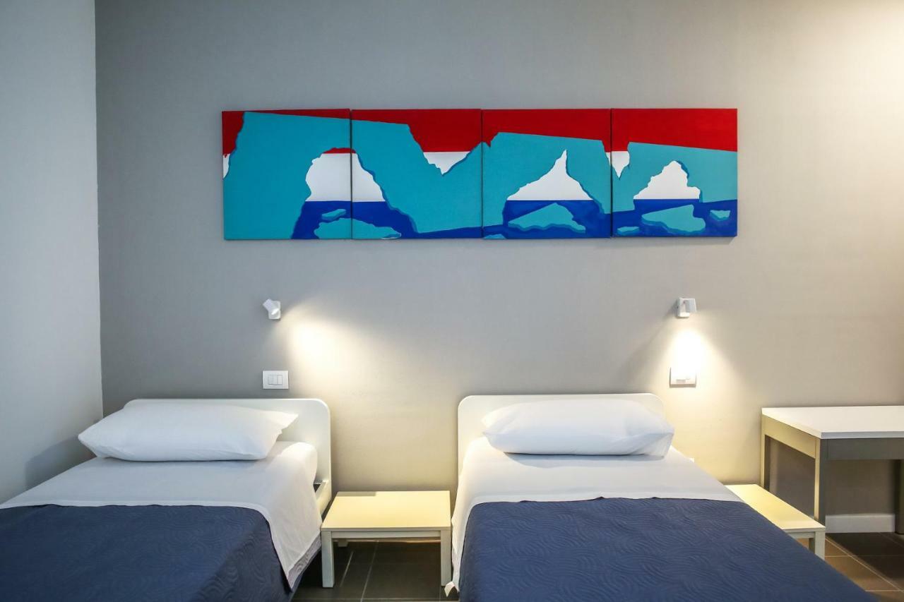 B&B Warmup Grosseto - Parcheggio Incluso Nella Corte Interna Екстериор снимка